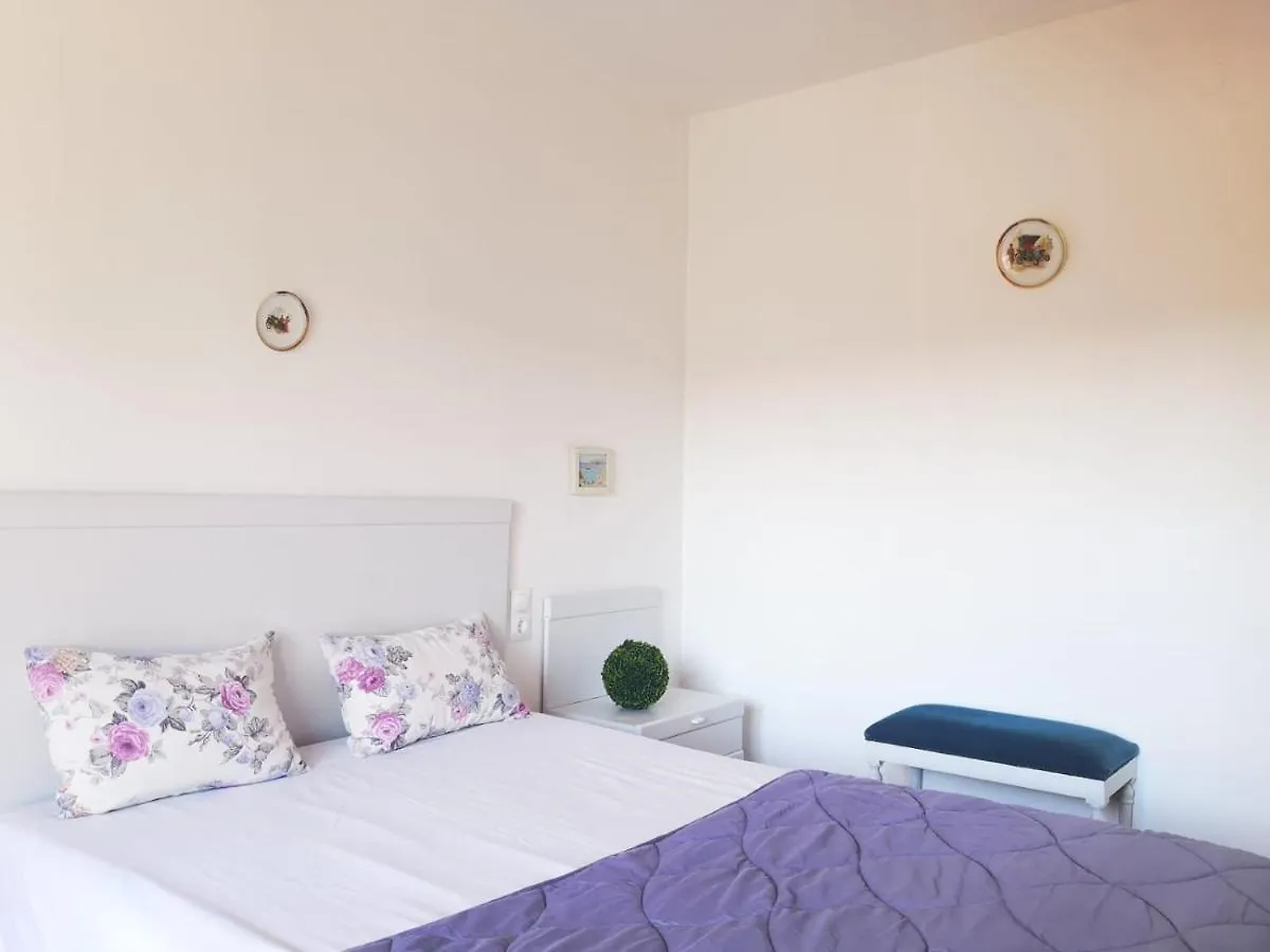 Apartamento Victoria Салоу